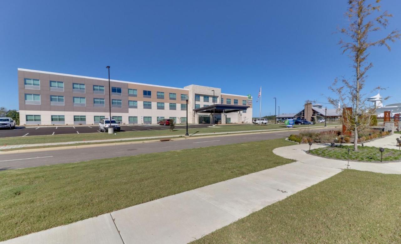Holiday Inn Express & Suites - Union City By Ihg Esterno foto